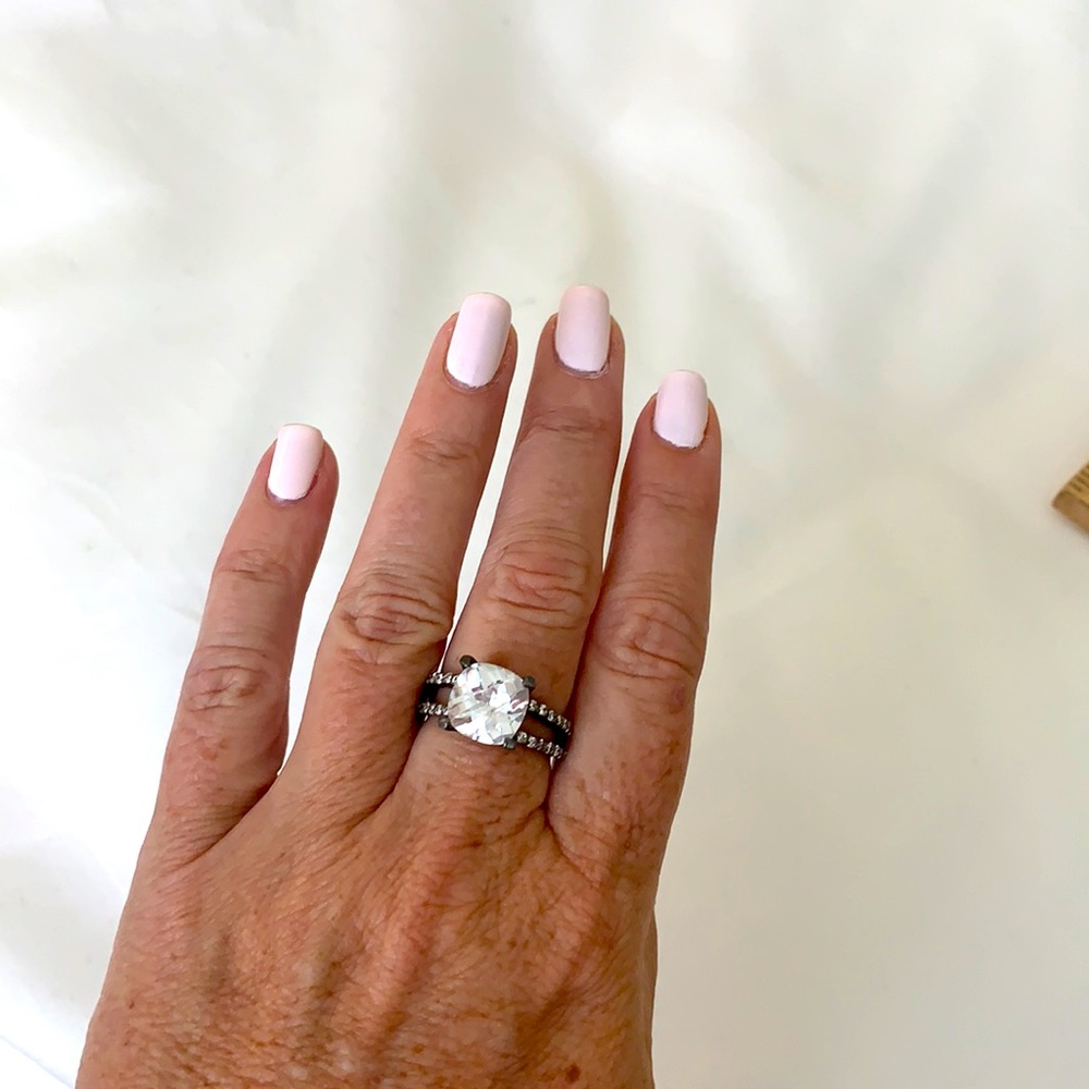 Brittany Spears replica ring from K Fed. (Costume)